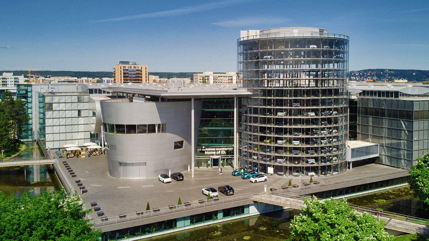 vw factory tour dresden